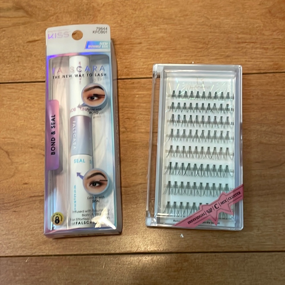 *NWB* Brand new FALSCARA Lash Glue & Lashes Set